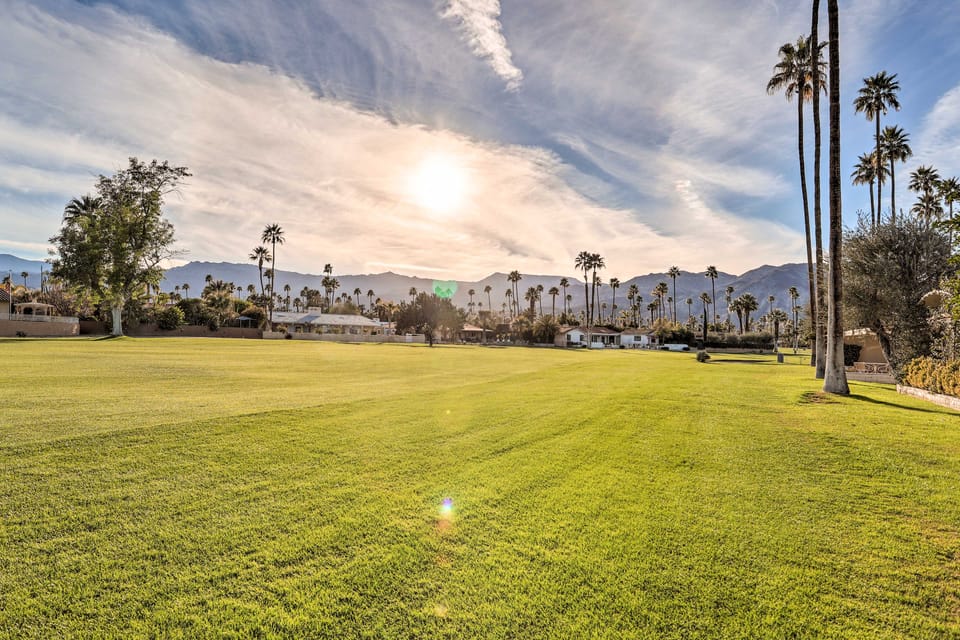 Trendy Palm Desert Home w/ Patio & Pool Access Apartment in Palm Desert