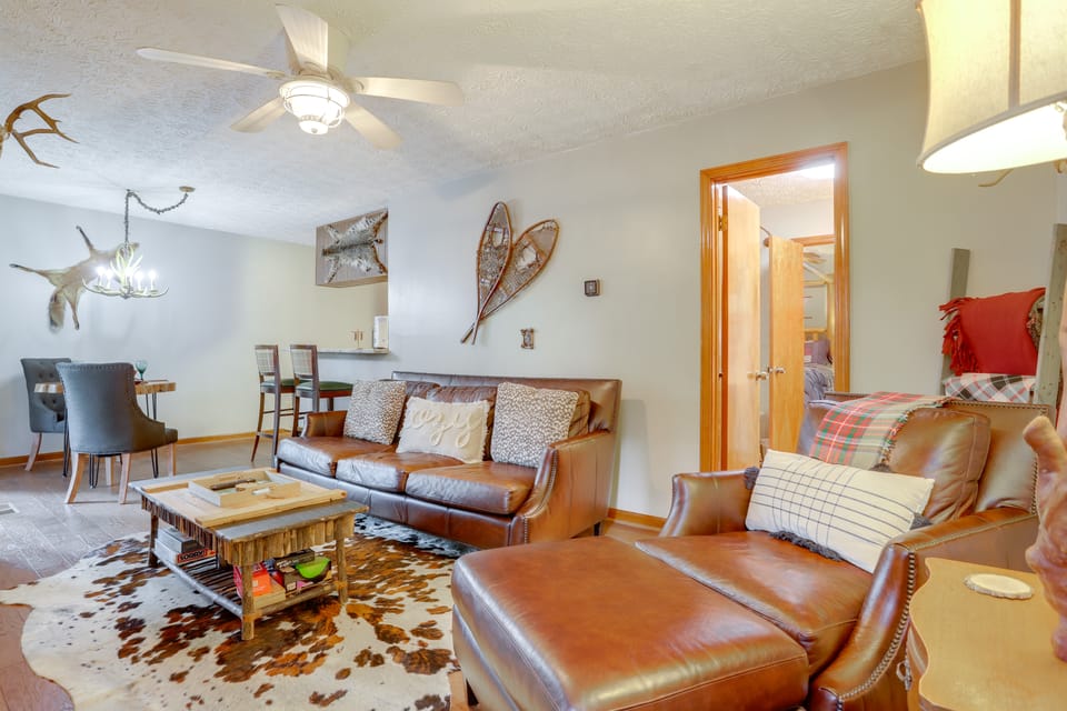 1/2 Mi to Marina: Lake Arrowhead Condo! Apartment in Georgia