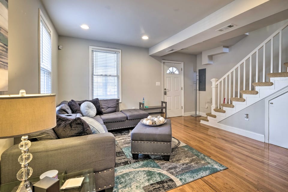 Washington House w/ Sunroom, 3 Mi to River! House in District of Columbia