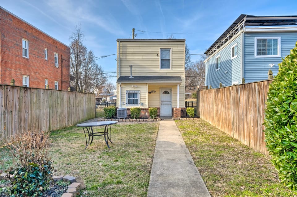 Washington House w/ Sunroom, 3 Mi to River! House in District of Columbia