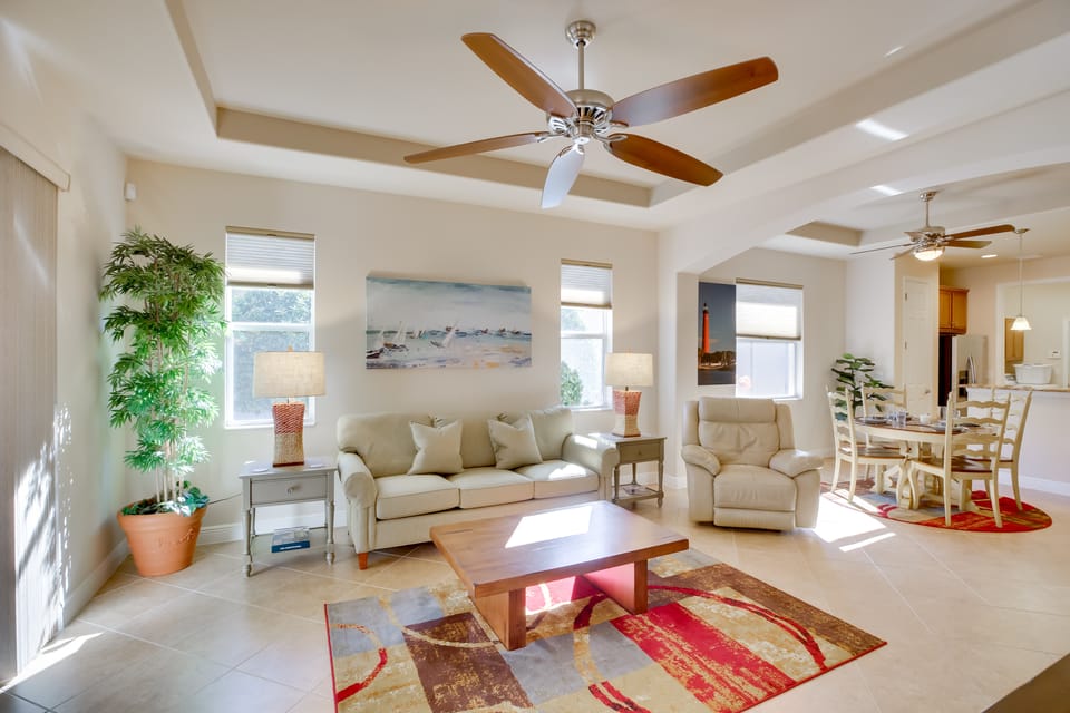 Calming Estero Home w/ Community Pool & More! House in Estero
