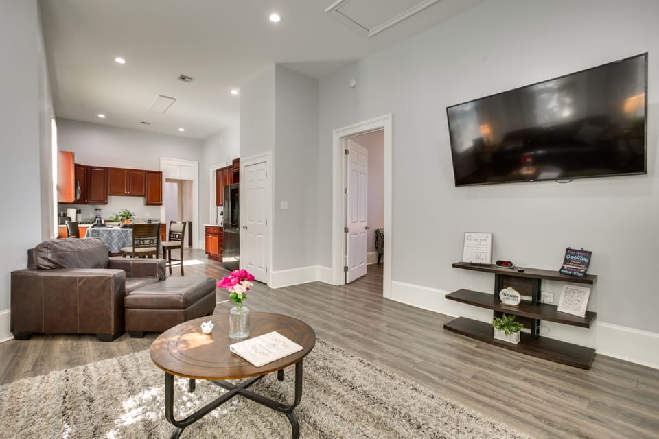 2 Mi to French Quarter: Walkable NOLA Home House in New Orleans