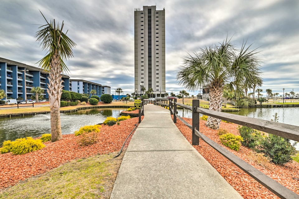 Remodeled Oceanfront Condo in Myrtle Beach! Apartment in South Carolina