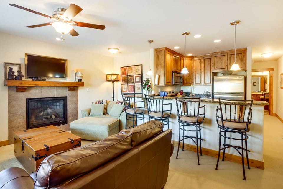 Central Fraser Condo 8 Mi to Winter Park Ski! Apartment in Fraser