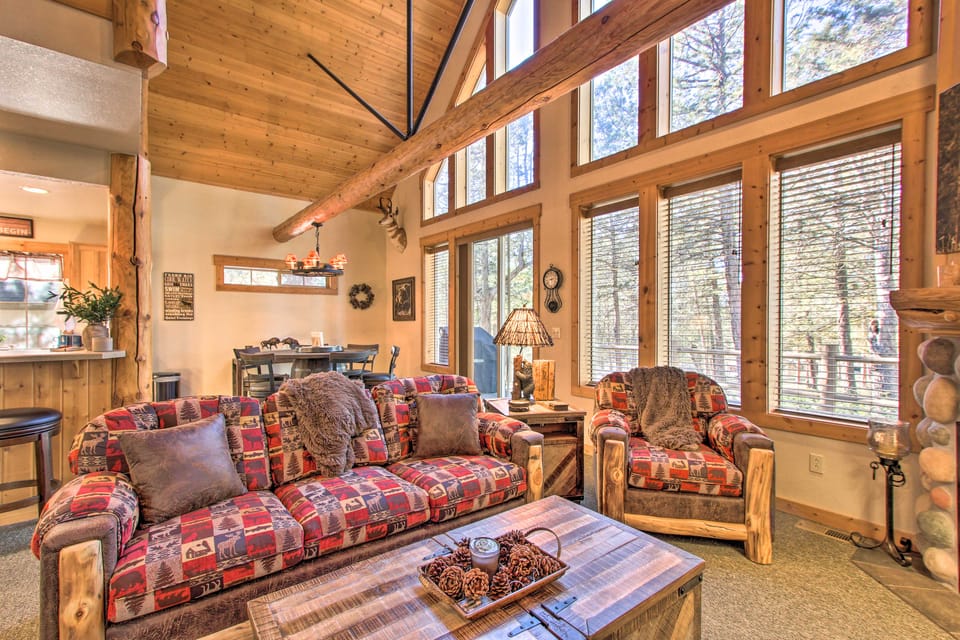 Klamath Falls Cabin Retreat w/ Deck & Grill! House in Oregon