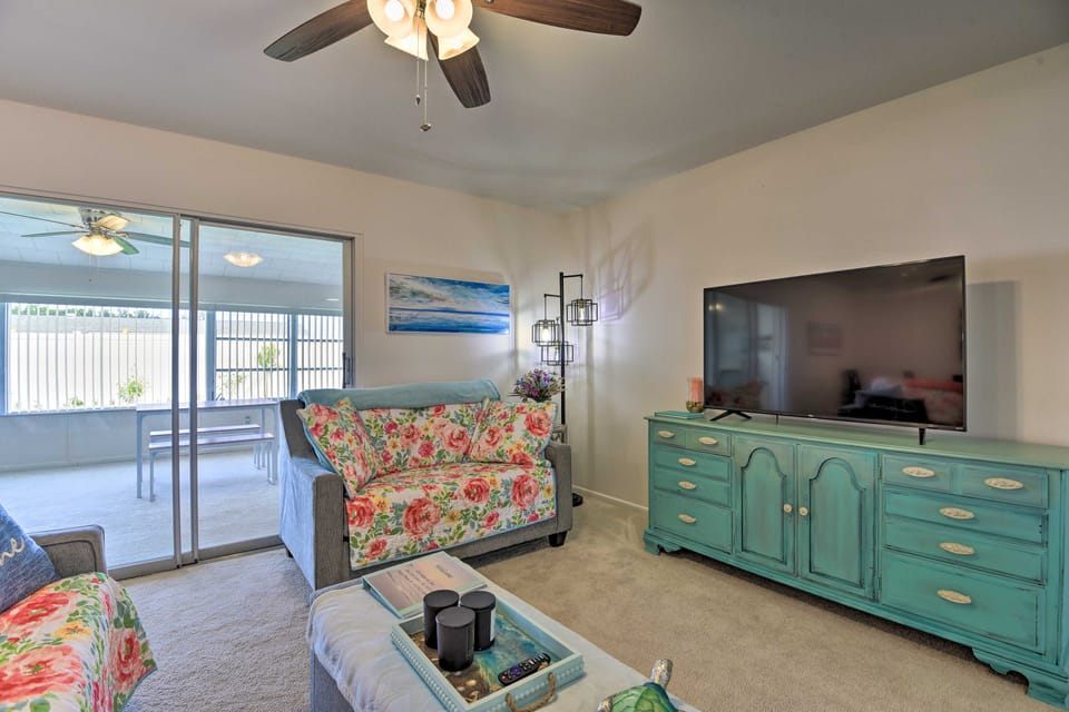 Pool Access: Ranch-Style House in Sun City Center House in Sun City Center