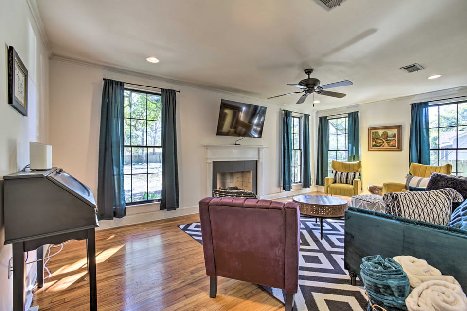 Back on Market! Baton Rouge Cottage < 3 Mi to LSU Cottage in Baton Rouge