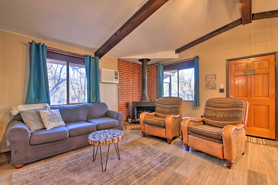 Patio, Grill + Mogollon Rim Views: Payson Cabin House in Gila County