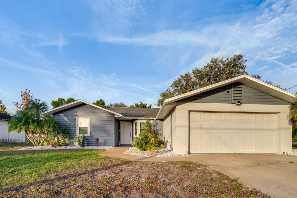 Updated Tavares Retreat < 1 Mile to Boat Ramp House in Tavares