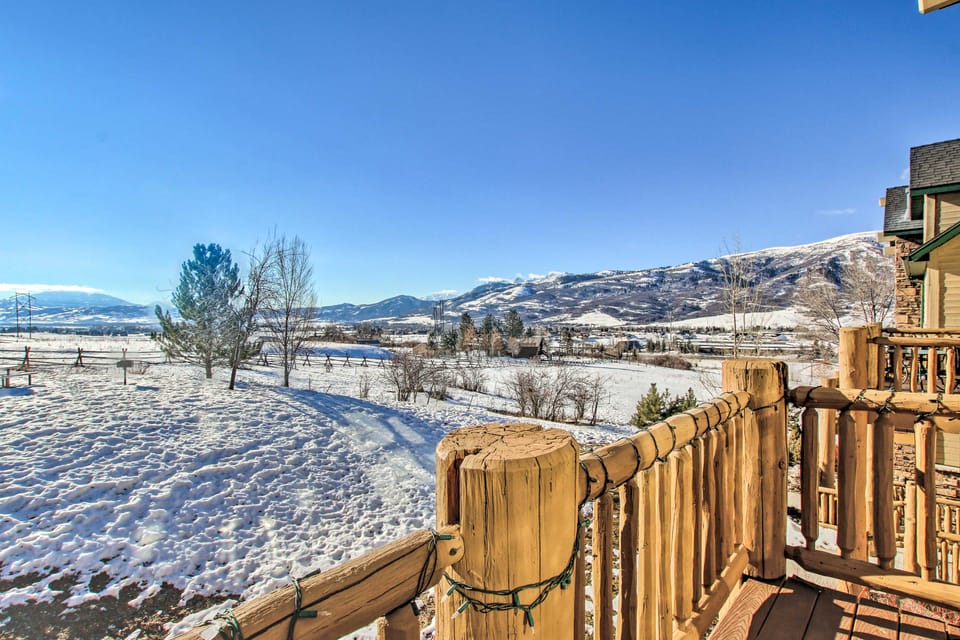 2-Condo Property w/ Mtn Views by Golf & Ski Resort Apartment in Utah