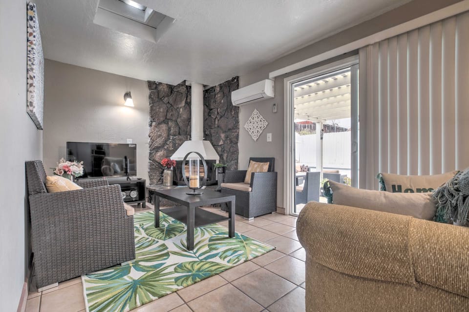 Relaxing Poway Apt w/ Patio Near Parks & Wineries! Apartment in Poway