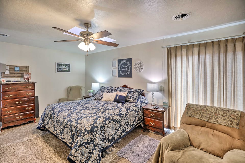 Quaint Akron Studio - Near Parks & Hunting! Apartment in Iowa