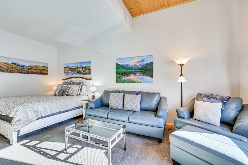 Keystone Condo Near Hiking, Biking & Fun Apartment in Keystone