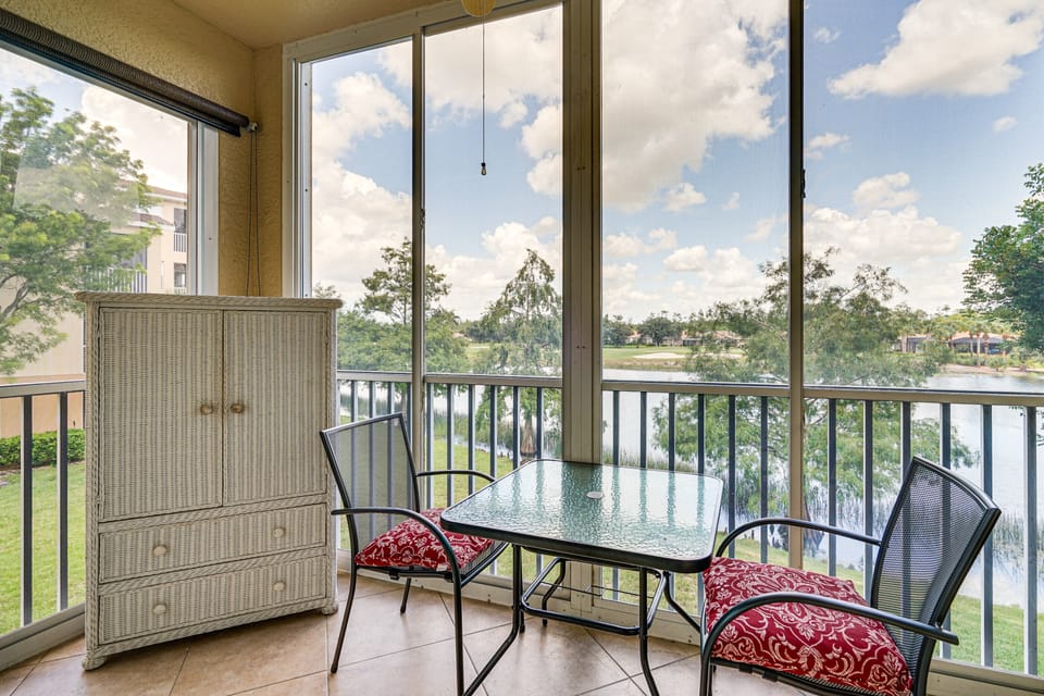 Fort Myers Condo in Country Club w/ Pool & Tennis Apartment in Lee County
