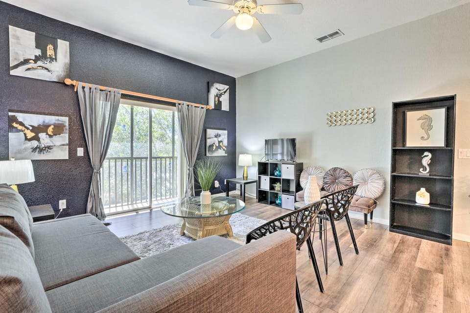 Bahama Bay Condo w/ Patios < 10 Mi to Disney! Apartment in Four Corners