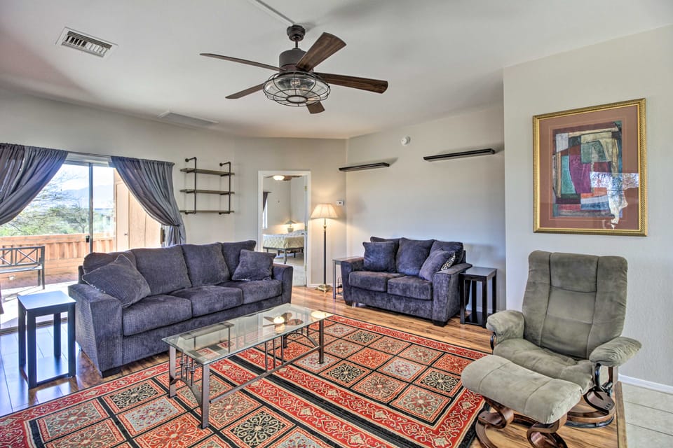 Tranquil Green Valley Townhome w/ Mtn Views! Apartment in Green Valley