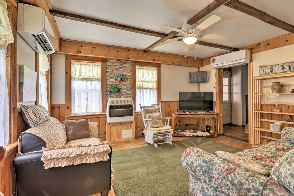 Charming Family-Friendly Getaway in Sandwich! House in Bourne