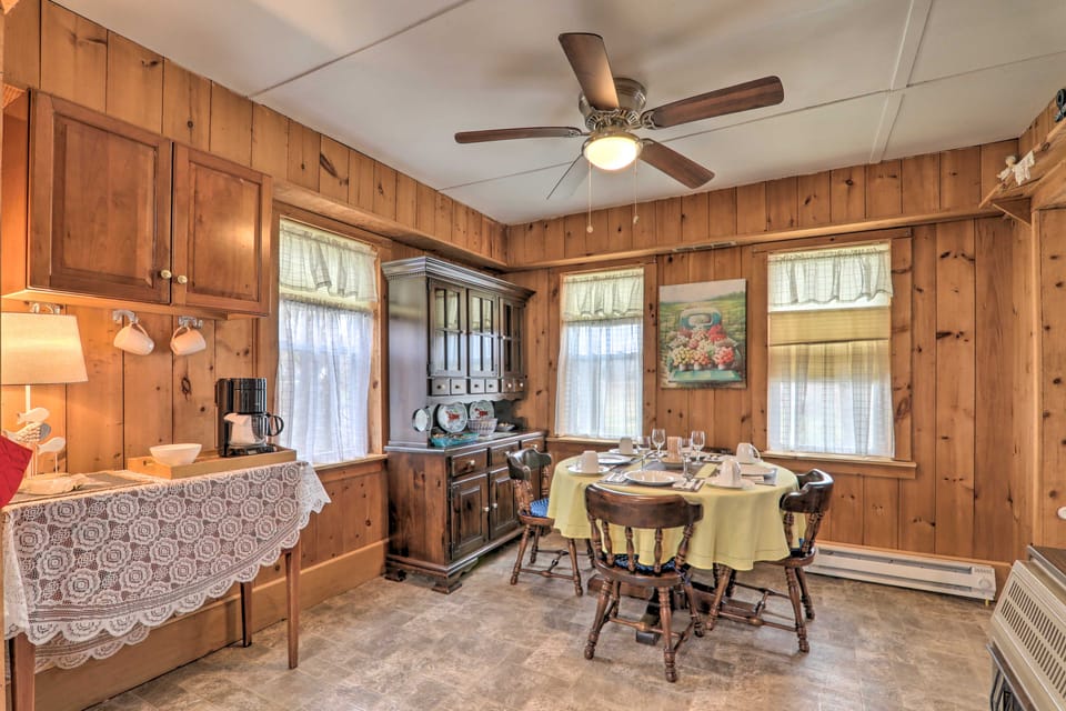 Charming Family-Friendly Getaway in Sandwich! House in Bourne