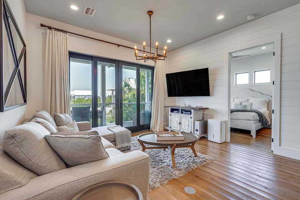 Luxe Beachfront WindMark Cottage w/ Deck! Cottage in Florida