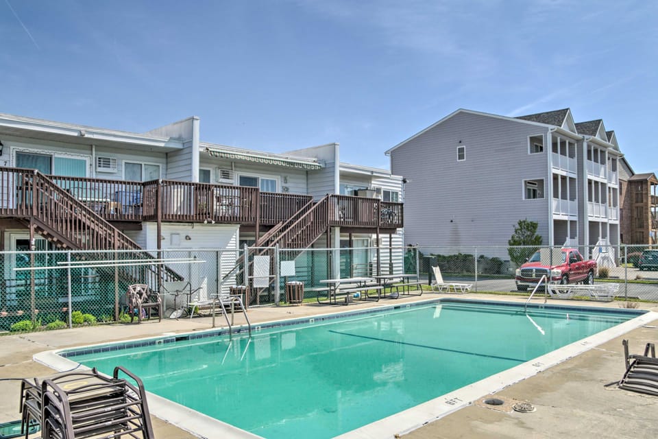 Walk to Pool & Beach! Family Condo in Ocean City Apartment in Ocean City