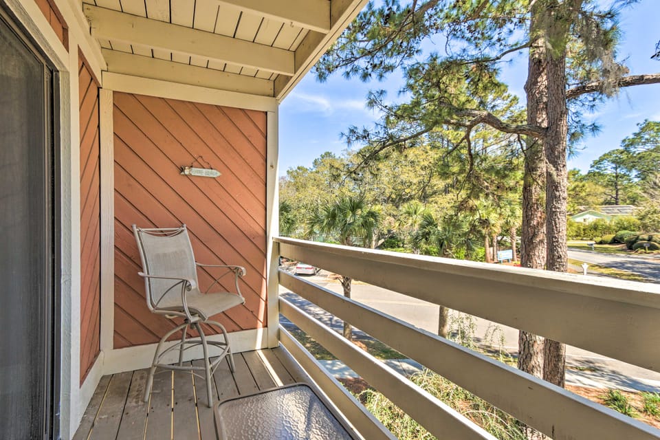 Hilton Head Condo: Pool, Hot Tub & Tennis Access! Apartment in Hilton Head Island