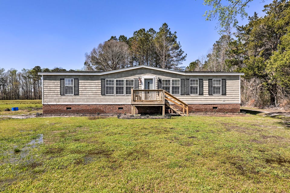 Updated Home Near Neuse River Fishing & Boating House in North Carolina