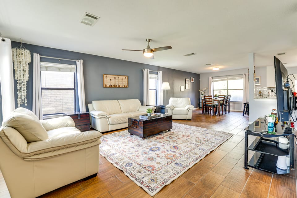 New Braunfels Escape, Walk to Gruene Hall! House in New Braunfels