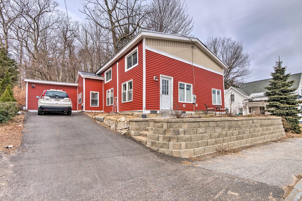 Historic Meredith Home: Walk to Town Center! House in Meredith