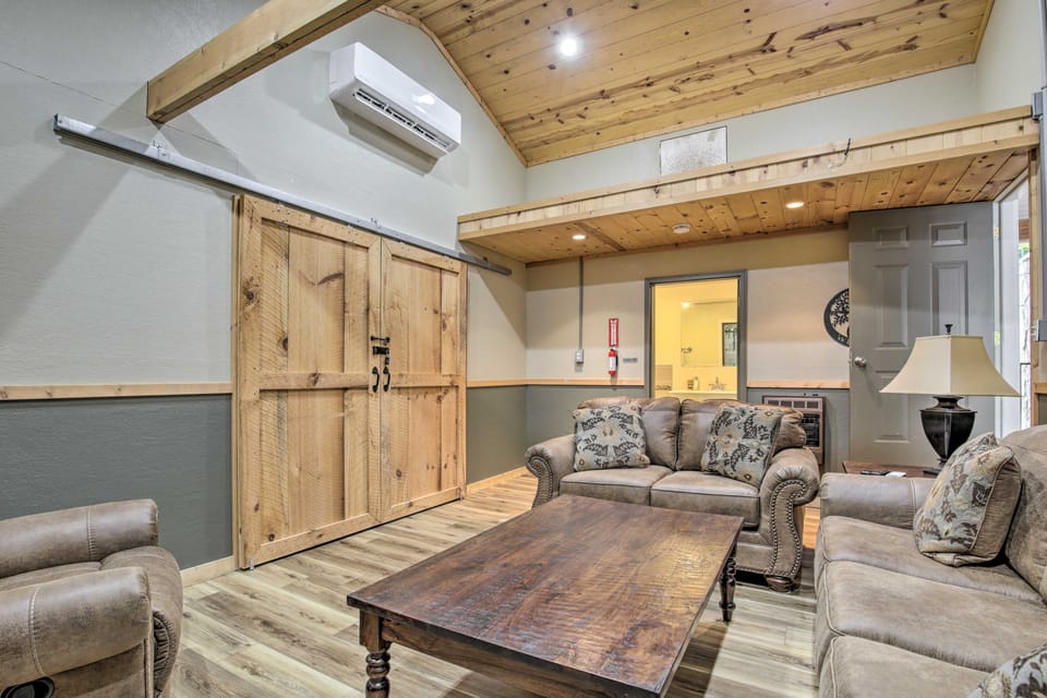 Blairsville Tiny Home w/ Covered Furnished Deck! House in Union County