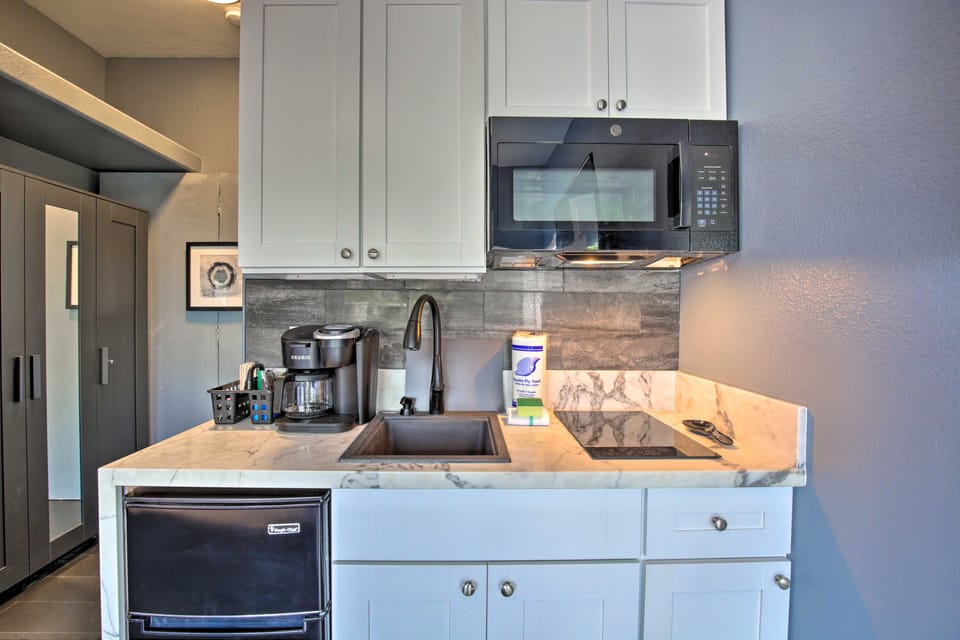'Torrey Spa Suite' Modern San Diego Studio! Apartment in San Diego
