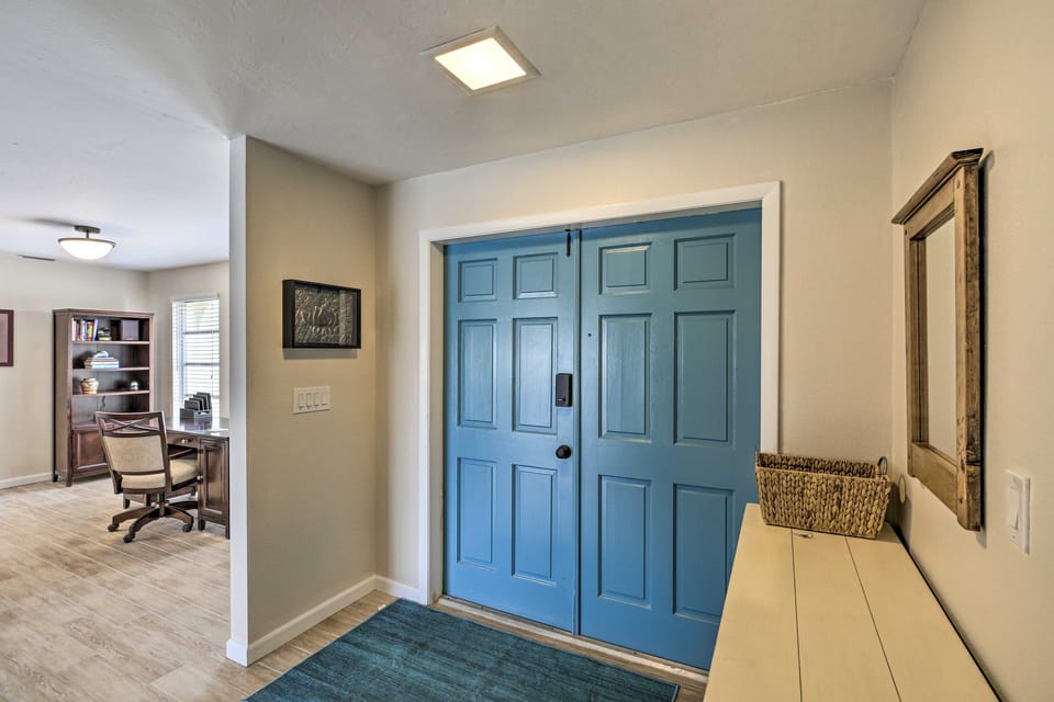 Canal-Front Cape Coral Family Home: Pets Welcome House in Cape Coral
