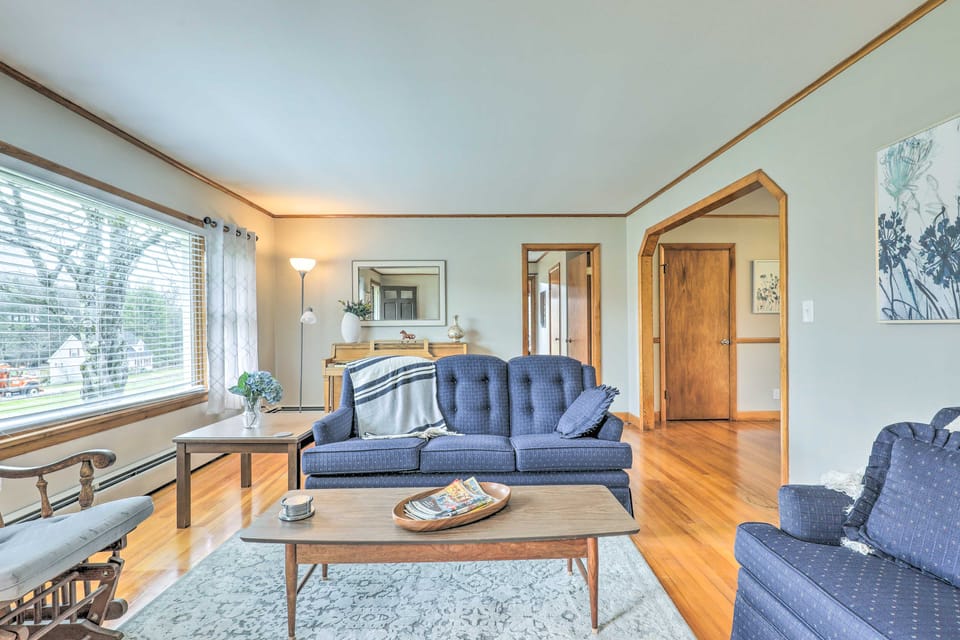 Tasteful Country Home on 5 Acres ~ 3 Mi to Lake! House in Vermont