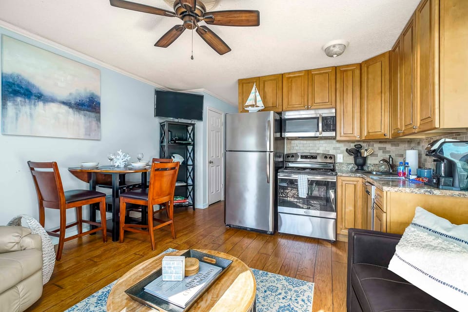 Oceanfront Hilton Head Island Condo w/ Pool! Apartment in South Forest Beach