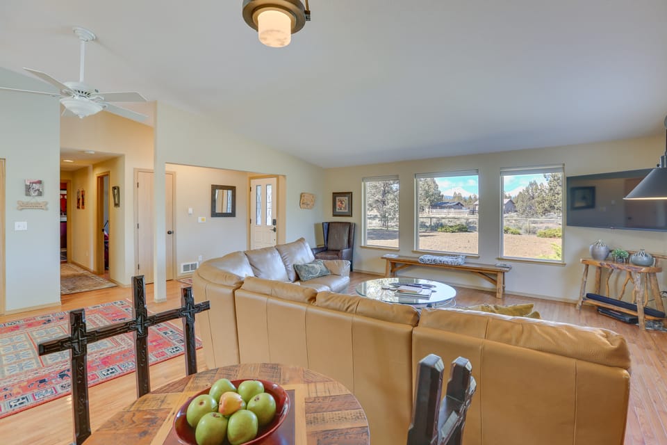 Pickleball Country Retreat in Bend! House in Oregon