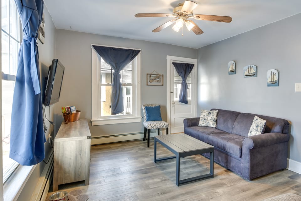 1 Block to Convention Center! Dog-Friendly Apt Apartment in Wildwood