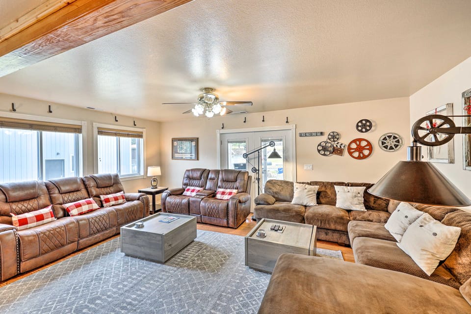 Kooskia Sanctuary w/ Patio, Fire Pit & Grill! House in Nez Perce