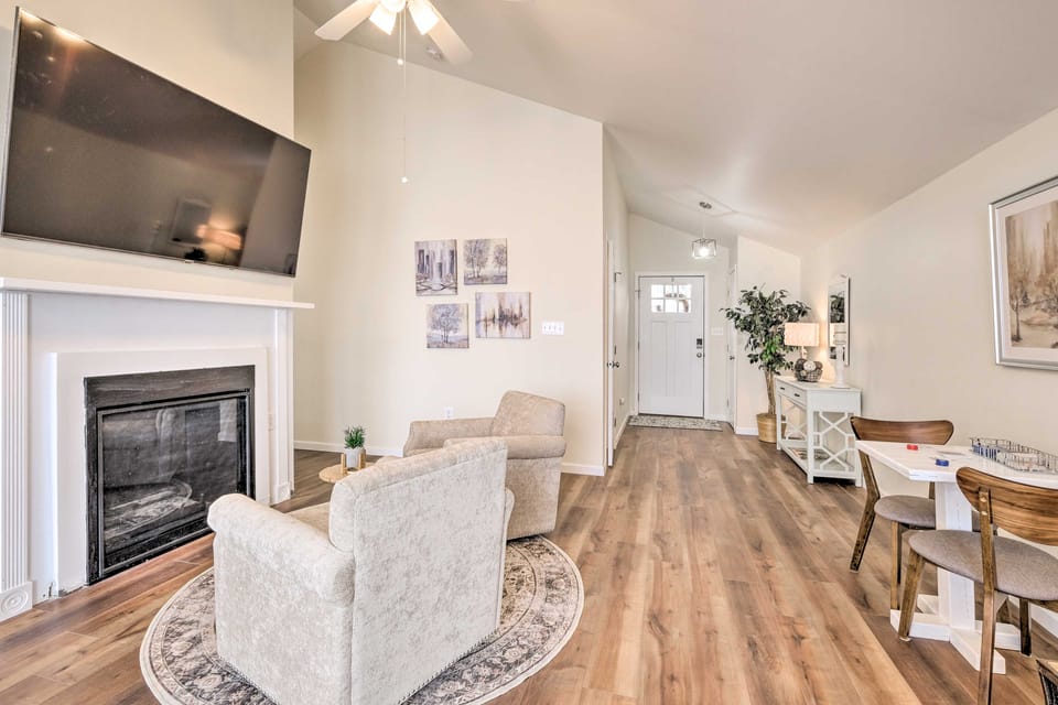 Waterfront Cottage w/ Private Beach + Deck! Cottage in Maryland