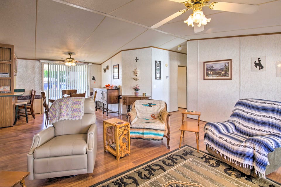 Cozy Yuma Retreat w/ Furnished Patio & Grill! House in Fortuna Foothills