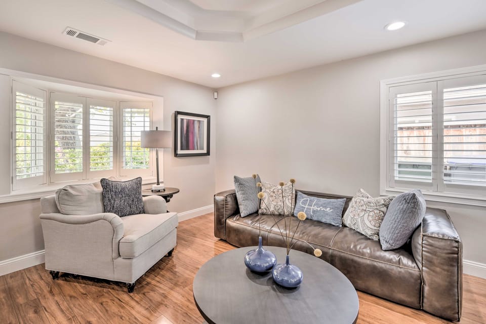 Walkable Family Home Near Levi's Stadium! House in Willow Glen