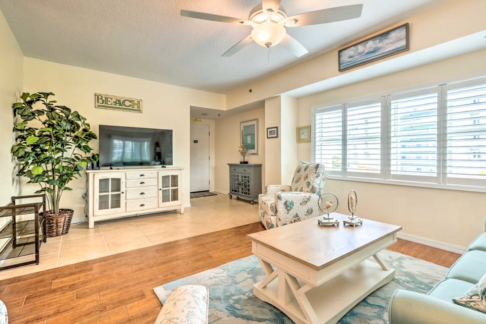Luxury New Smyrna Beach Condo w/ Resort Amenities! Apartment in Florida