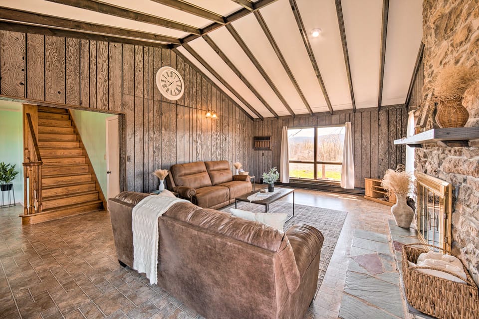 Quiet Elizabethville Home w/ Fire Pit + Views House in Pennsylvania