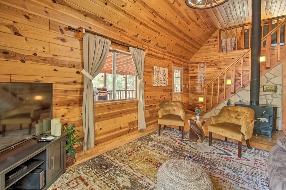 Large Deck, Grill: Pet-Friendly Show Low Retreat! House in Arizona