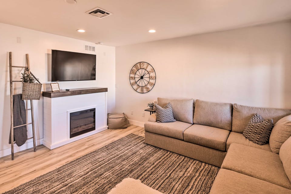 Private Pool & Patio: Lake Havasu Home House in Lake Havasu City