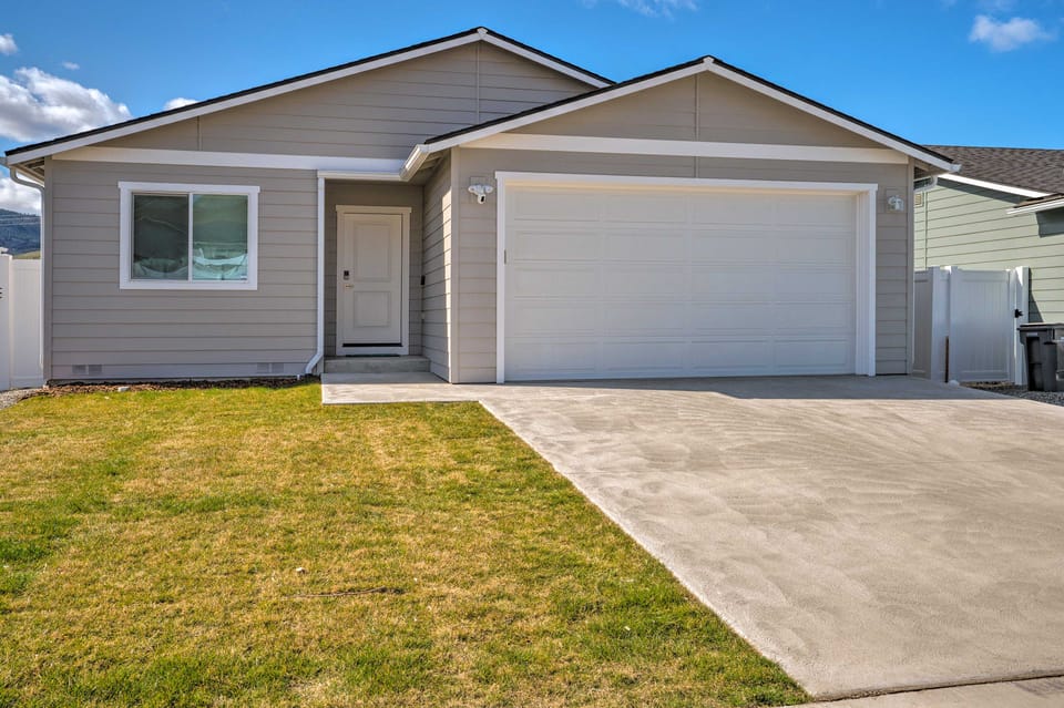 Charming Home w/ Mtn & Columbia River Views! House in Kittitas County