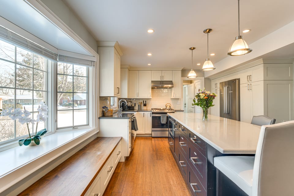Bike & Kayak: Lakefront Prospect Heights Home House in Wheeling