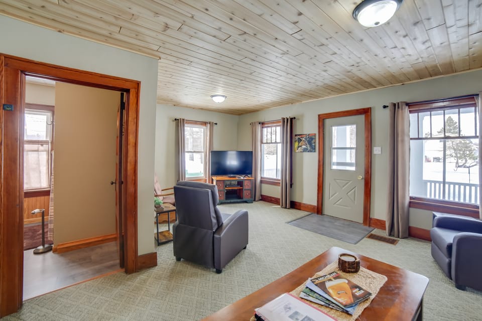 Secluded & Peaceful Upper Peninsula Getaway! House in Wisconsin