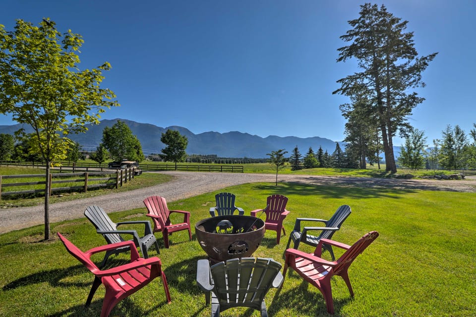 Stunning Kalispell Cottage on 30-Acre Farm! Cottage in Idaho