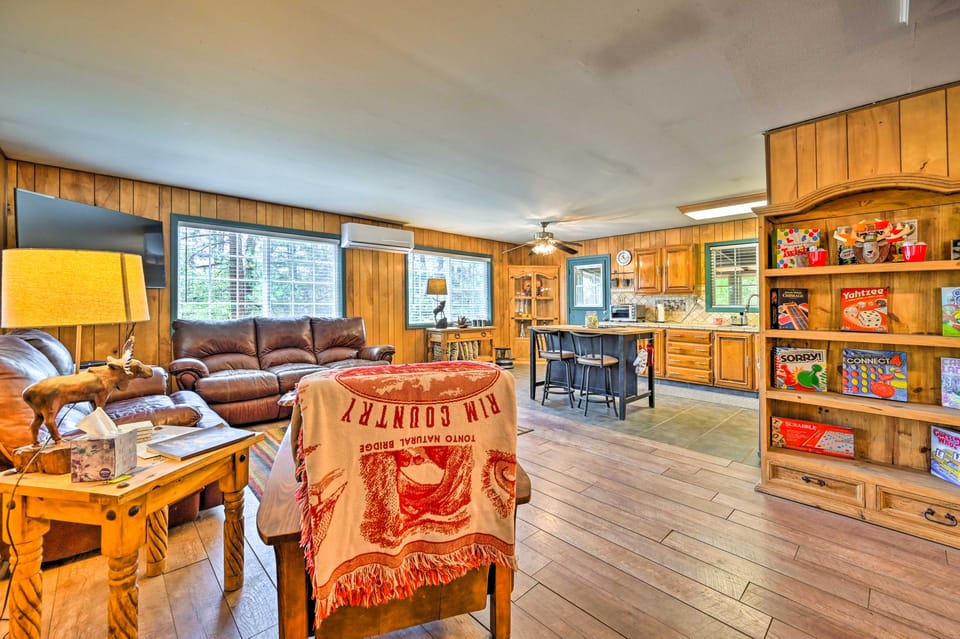 Near Hiking Trails: Woodsy Pine Cabin w/ Fire Pit House in Strawberry