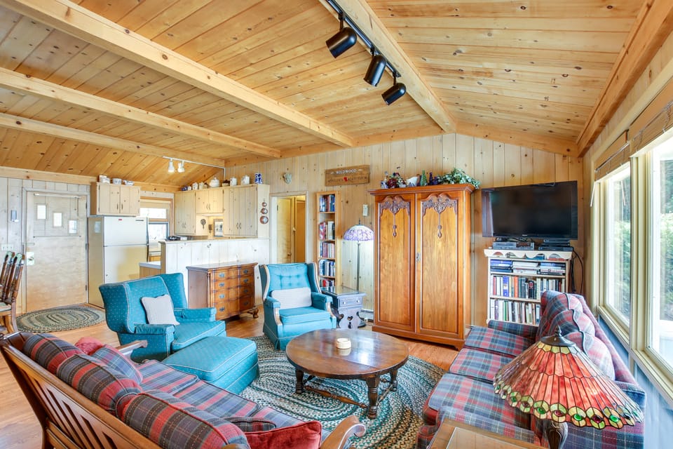 Cozy Baileys Harbor Cottage on Lake Michigan! Cottage in Door County