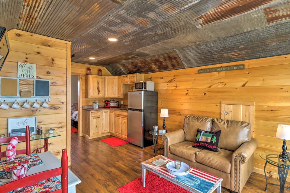 Quaint Norfork Studio w/ Million Dollar View! Apartment in Arkansas